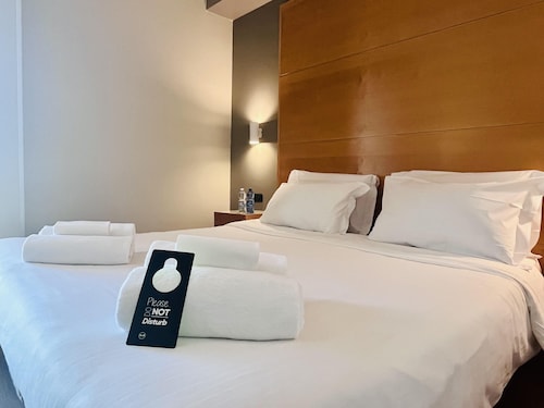 B&B HOTEL Pisa Airport