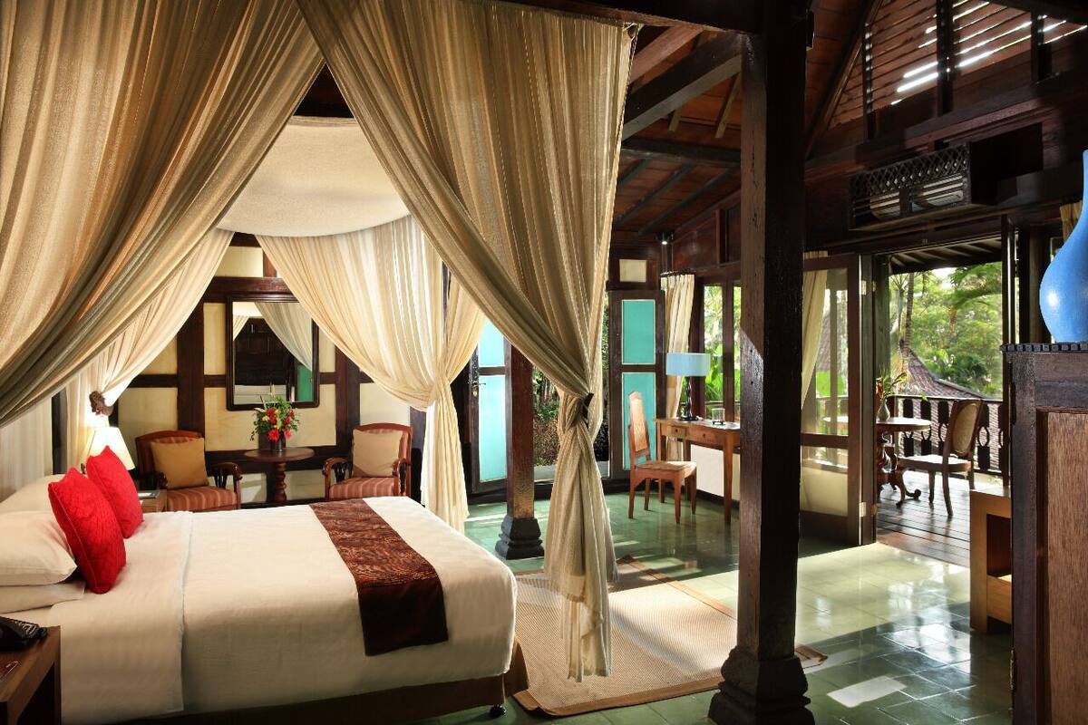 plantation villa | minibar, in-room safe, individually decorated, individually furnished