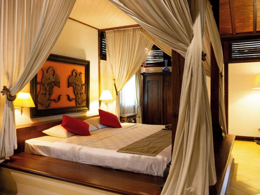 Arum Garden Villa | Minibaari, tallelokero huoneessa, yksilöllisesti sisustettu