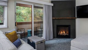 Studio, 1 Queen Bed with Sofa bed, Balcony | Living area - Marriott's StreamSide Birch at Vail (Vail)