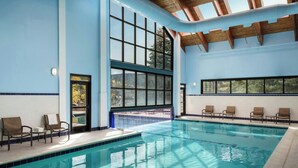 Indoor pool, outdoor pool - Marriott's StreamSide Birch at Vail (Vail)