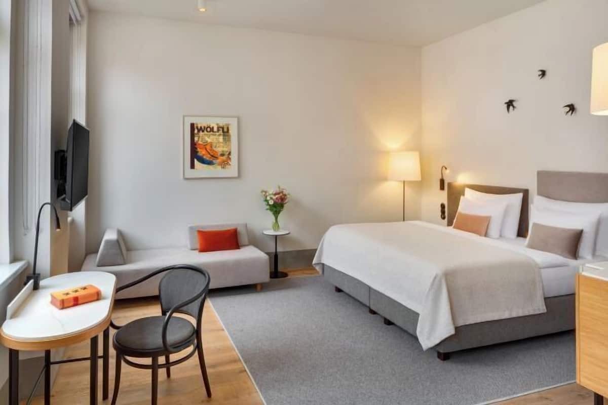 Premium bedding, Select Comfort beds, minibar, in-room safe