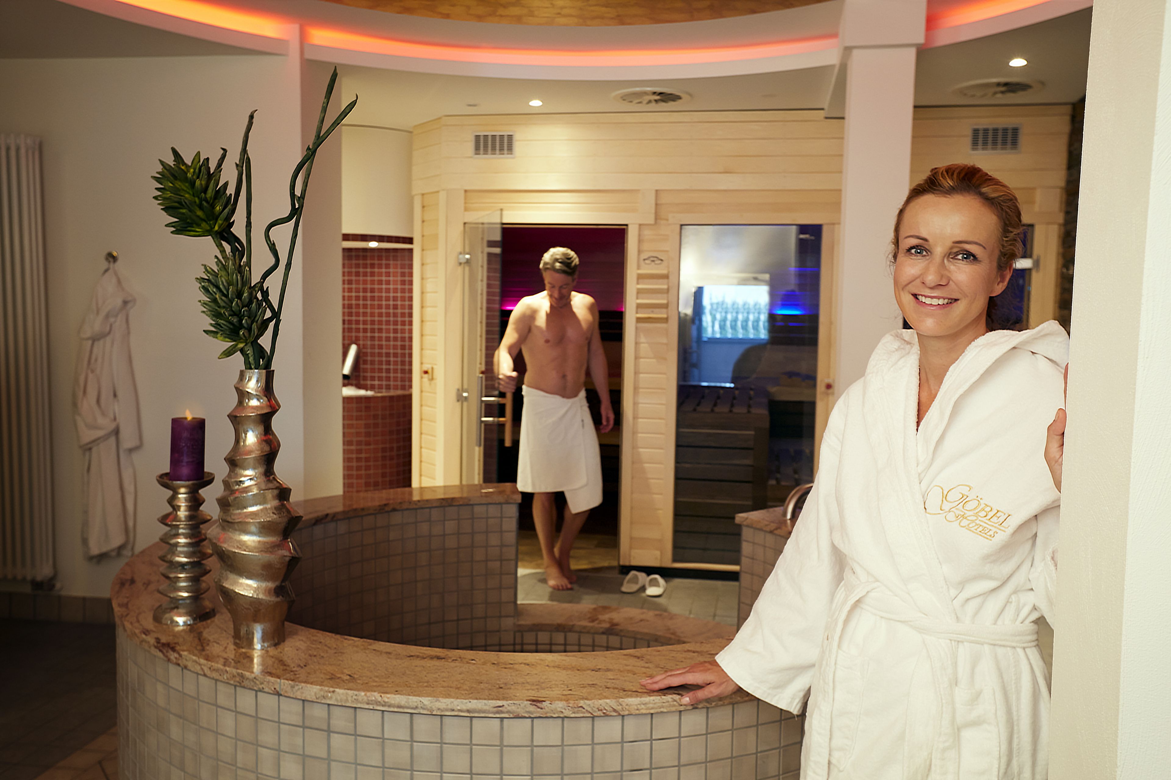 ساونا، علاجات للجسم، معالجات لتقشير البشرة، جلسات للعناية بالوجه