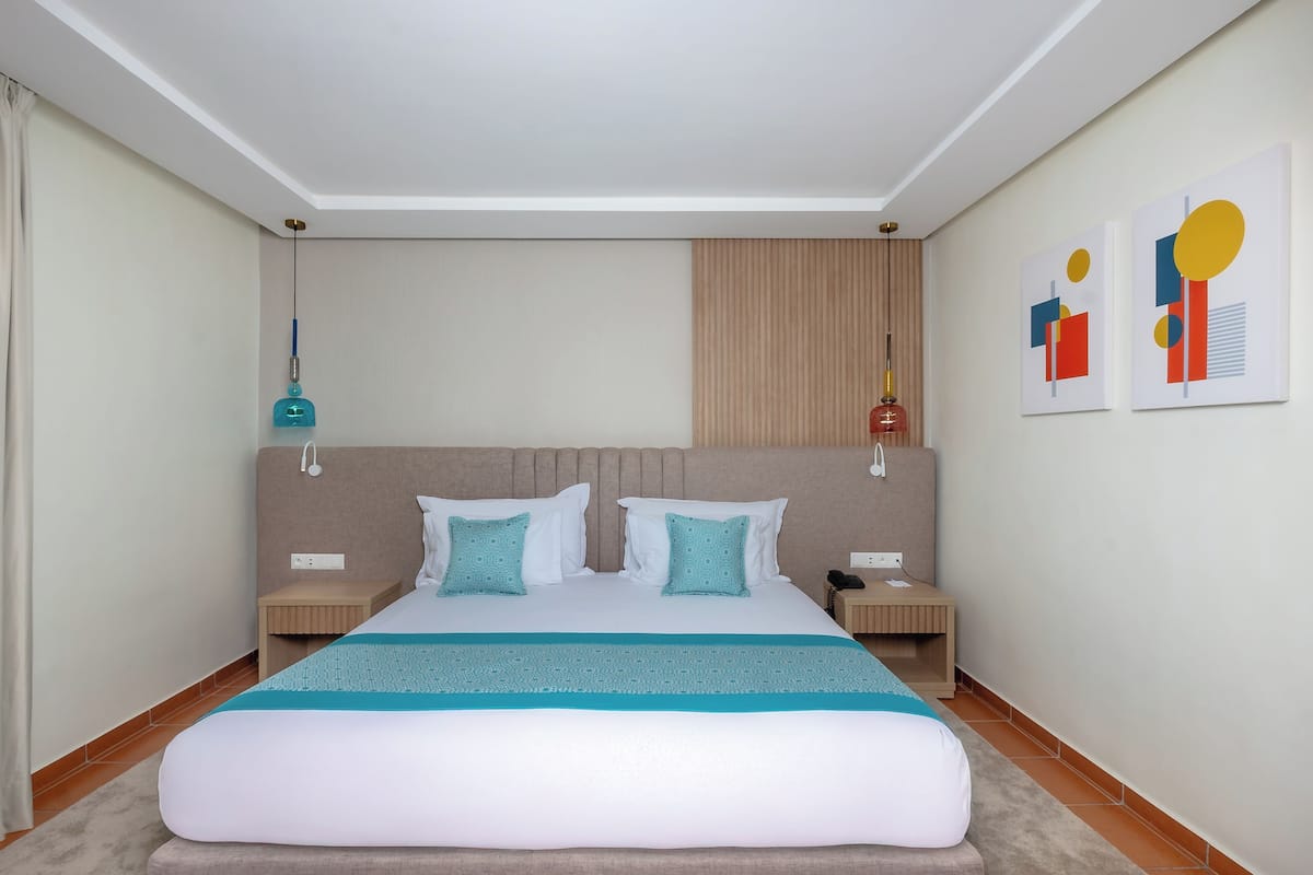 Biancheria da letto di alta qualità, minibar, una scrivania