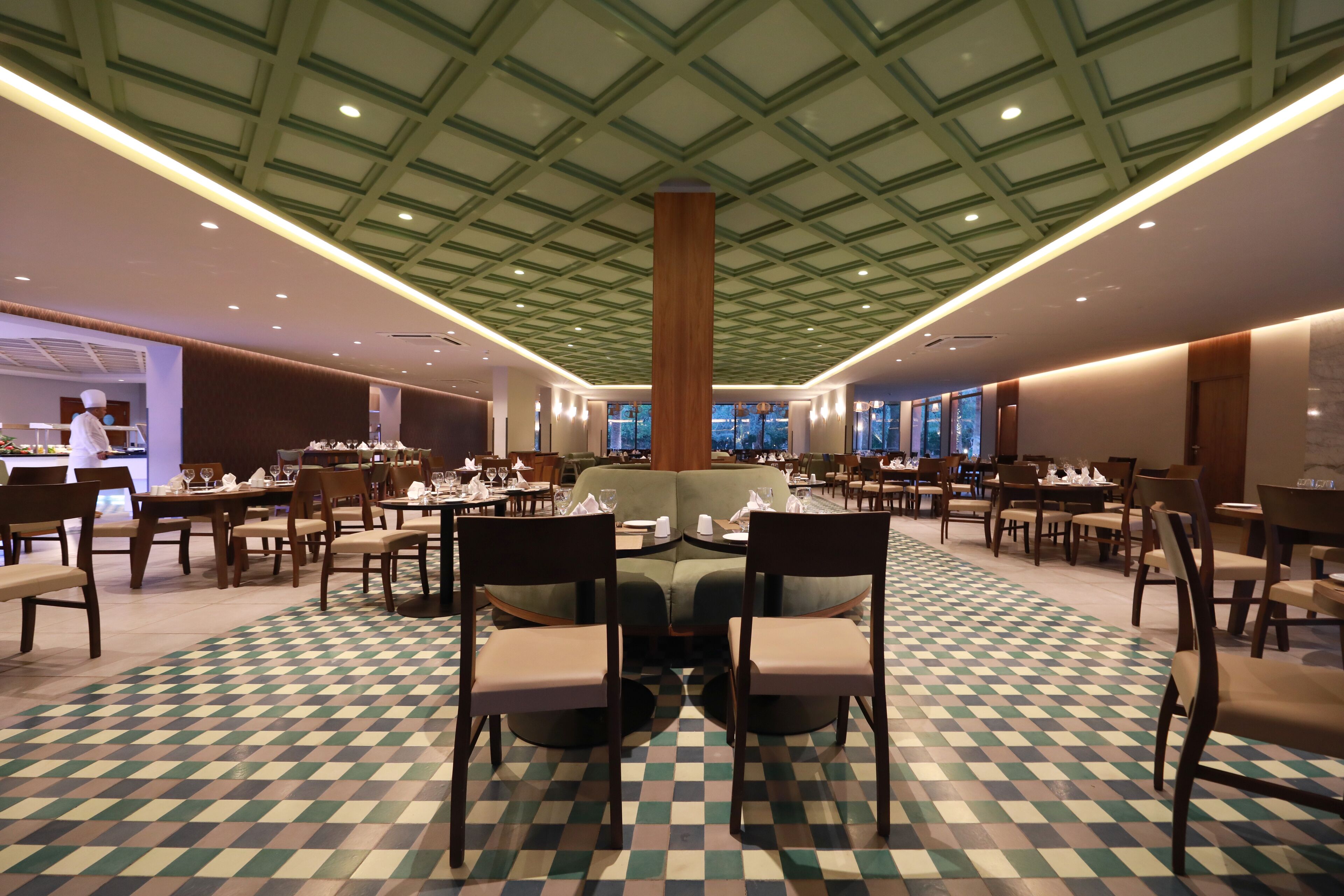 Petit déjeuner buffet compris tous les jours