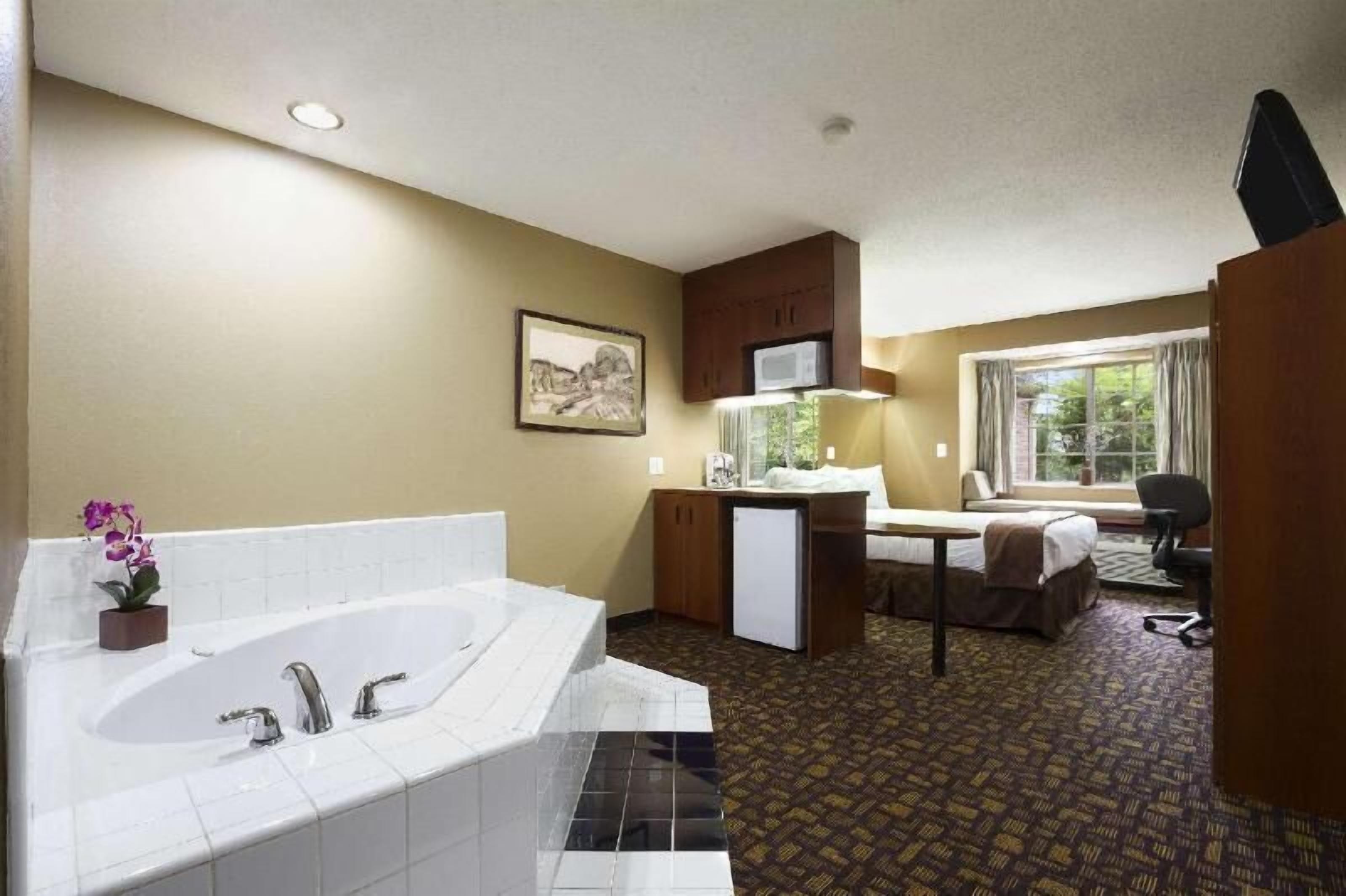 Pillow-top beds, in-room safe, desk, blackout curtains