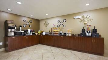 ์์นจ ์์ฌ ๊ณต๊ฐ