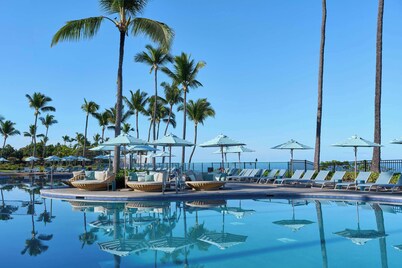 Outrigger Kona Resort and Spa
