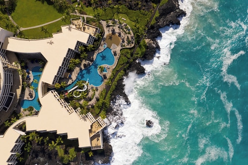 Outrigger Kona Resort and Spa