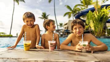 2 outdoor pools, pool cabanas (surcharge), pool umbrellas