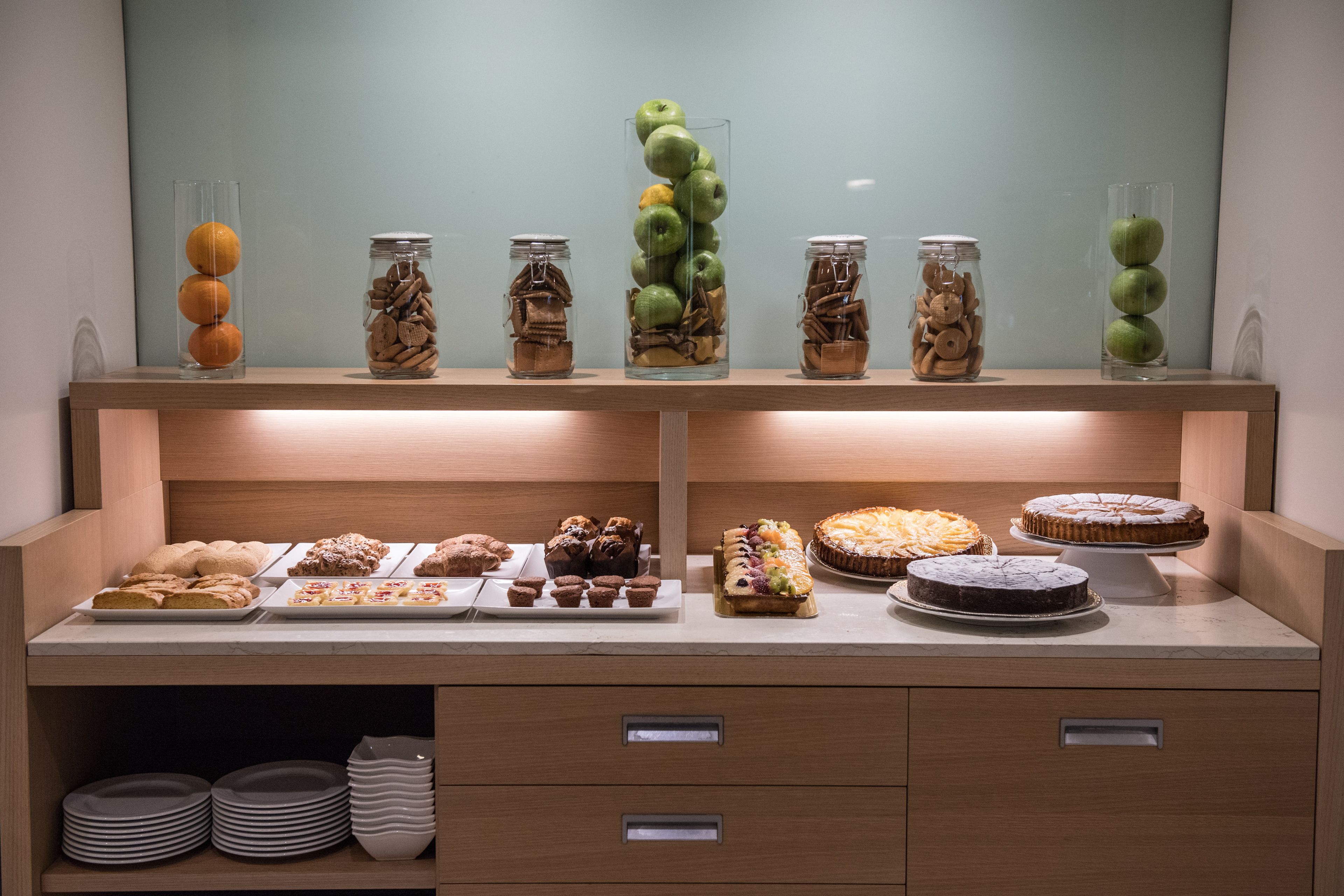 Café da manhã com buffet todos os dias (EUR 12 por pessoa) 