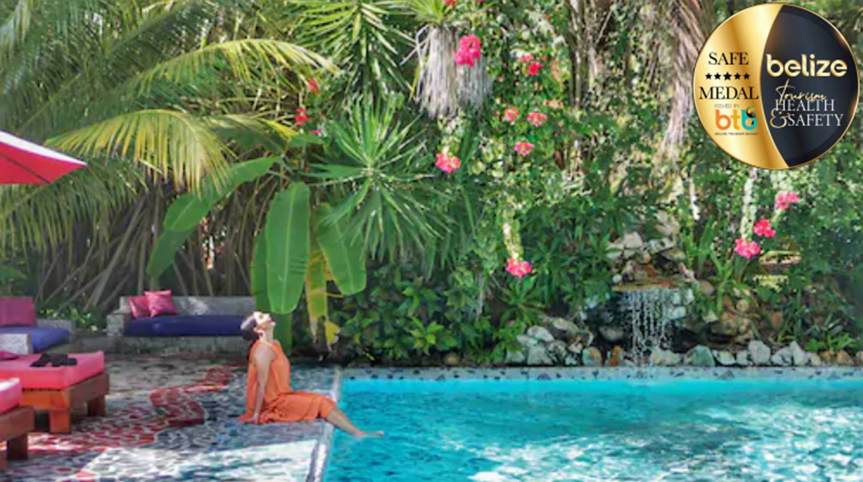 2 albercas al aire libre, camas balinesas gratuitas y camastros 