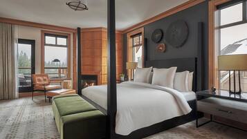 Premium bedding, minibar, in-room safe, desk