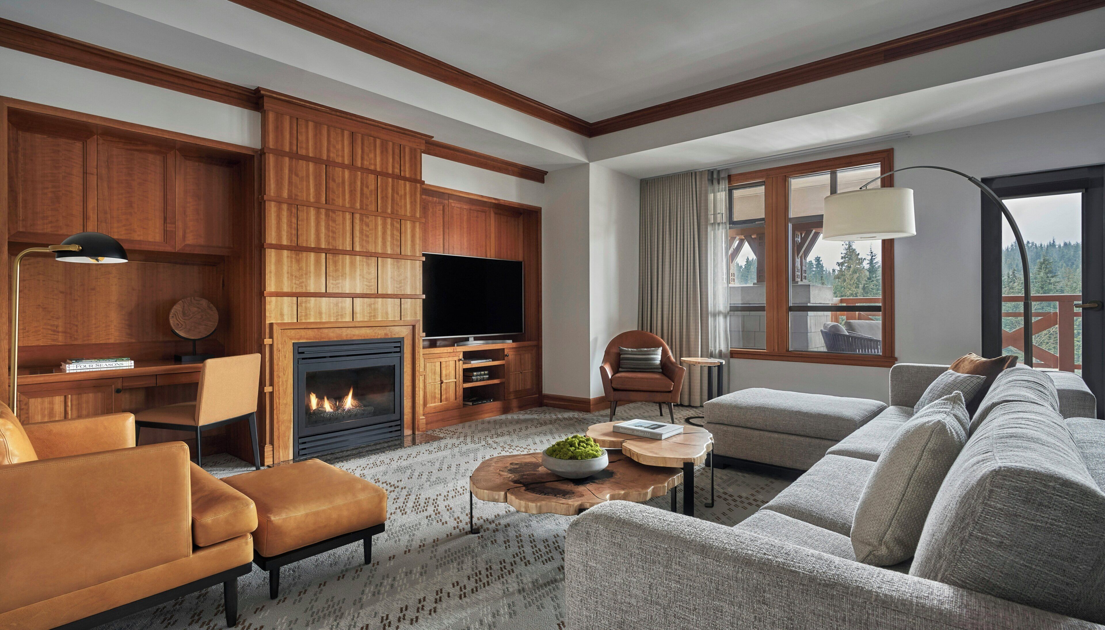 The Alpine Suite | Living room