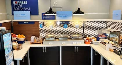 Holiday Inn Express Hotel & Suites Manteca by IHG