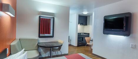 Free WiFi, bed sheets