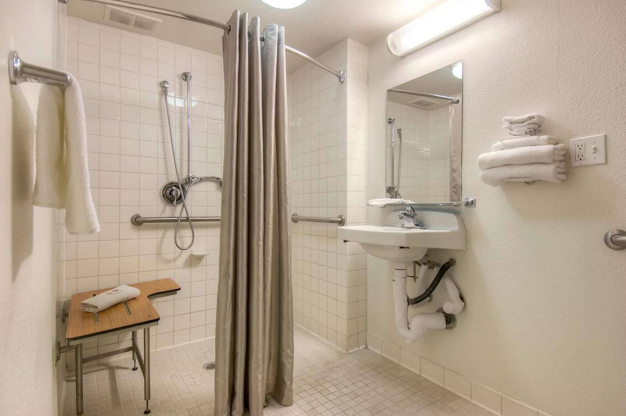 Photo - Motel 6-Oceanside, CA