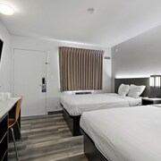 Motel 6 Oceanside, CA