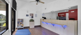 Knights Inn Jacksonville at Dix Ellis Trail