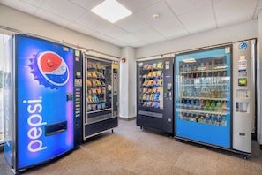 Restaurant - Motel 6 Villa Park, IL - Chicago West (Villa Park)