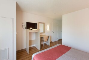 Television - Motel 6 Columbia, SC - Fort Jackson Area (Columbia)