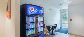 Motel 6 Columbia, SC - Fort Jackson Area