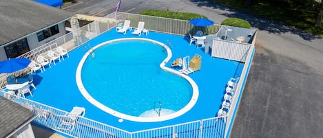 Seasonal outdoor pool