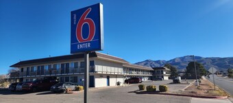 モーテル 6 アラモゴード、ニューメキシコ