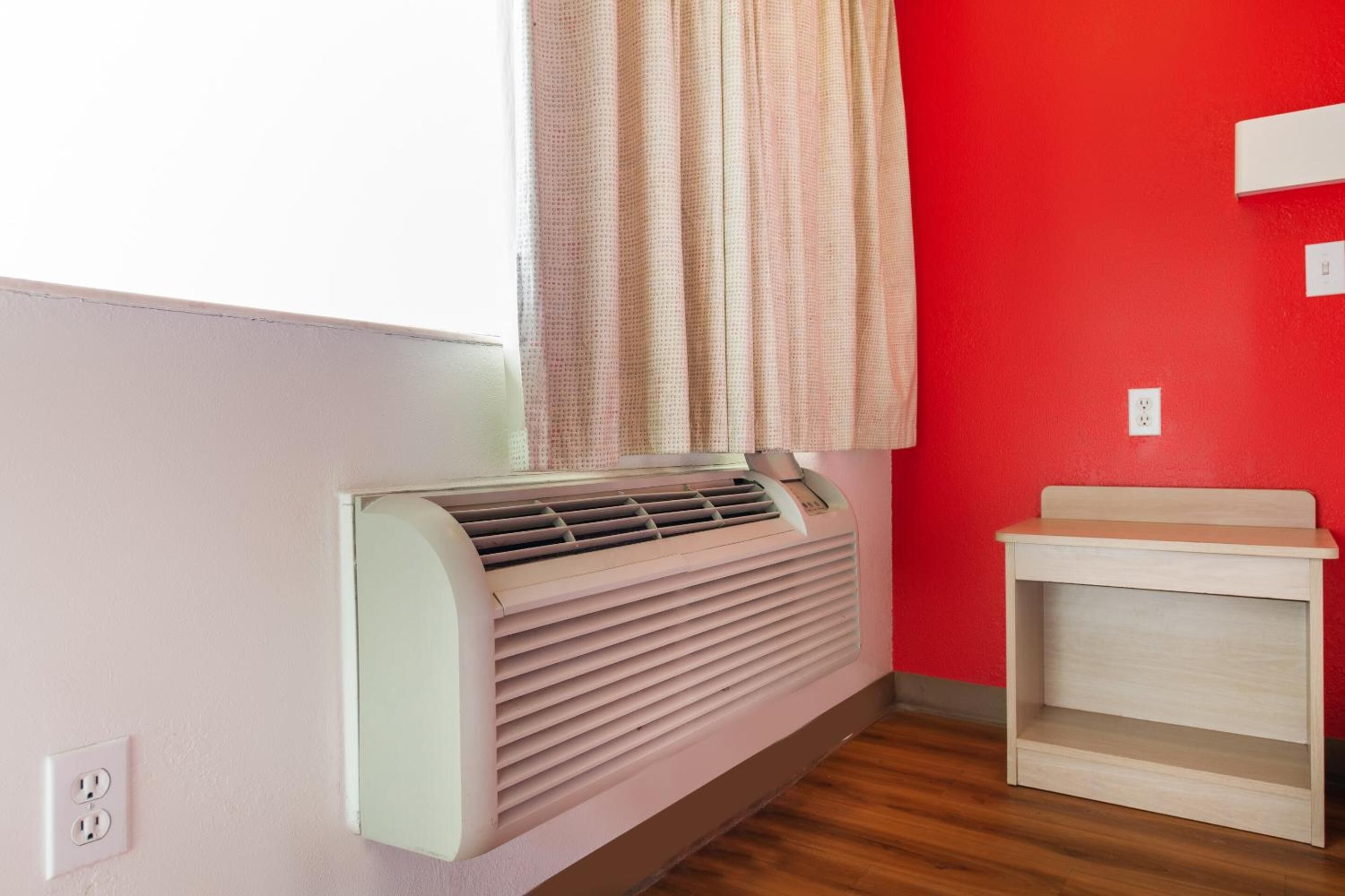 Photo - Regency Inn Tulsa