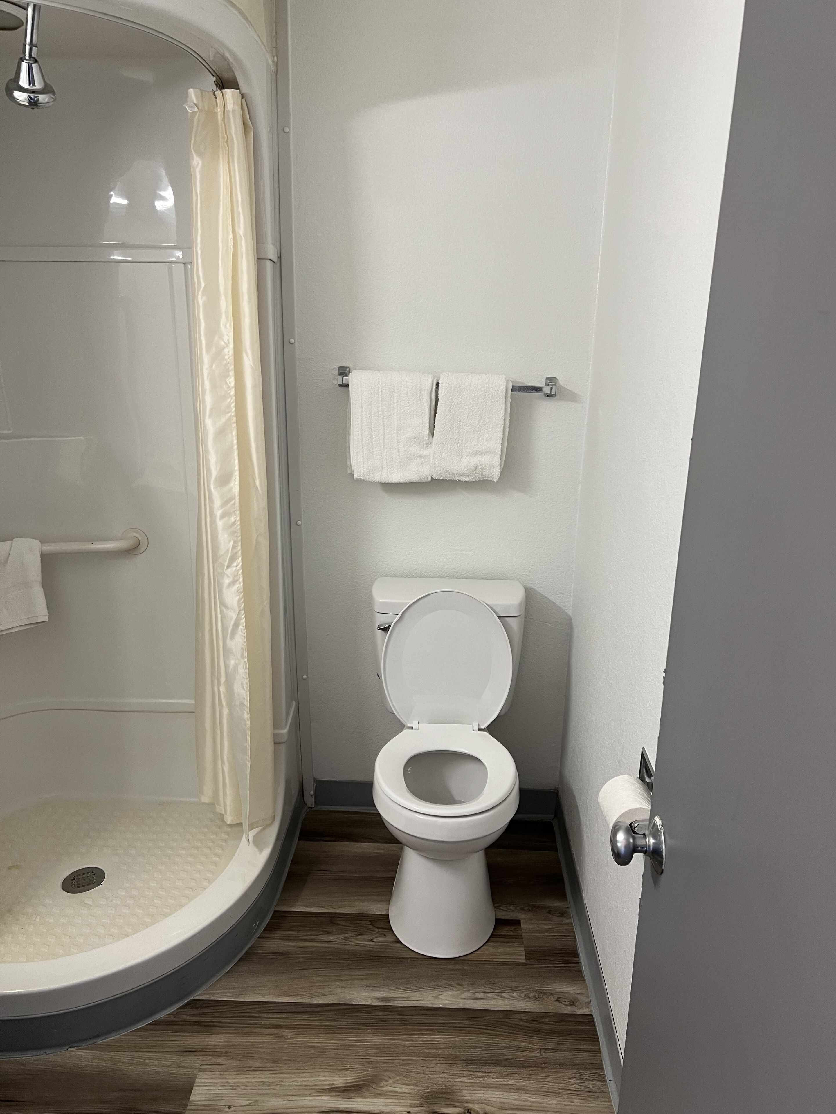 Photo - Regency Inn Tulsa