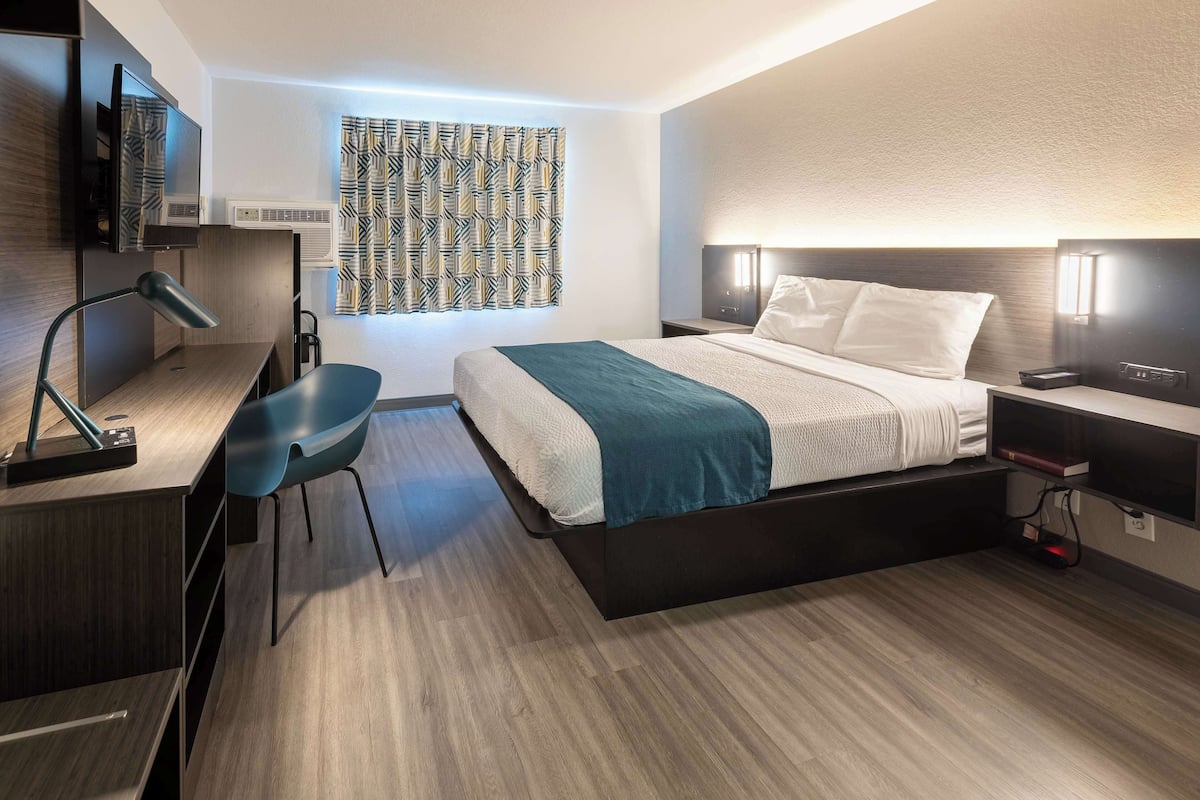 Verdunkelungsvorhänge, kostenloses WLAN, Bettwäsche, Rollstuhlgeeignet