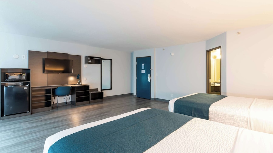 Motel 6 Fort Lupton, CO