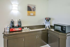 Coffee service - Motel 6 Nephi, UT (Nephi)