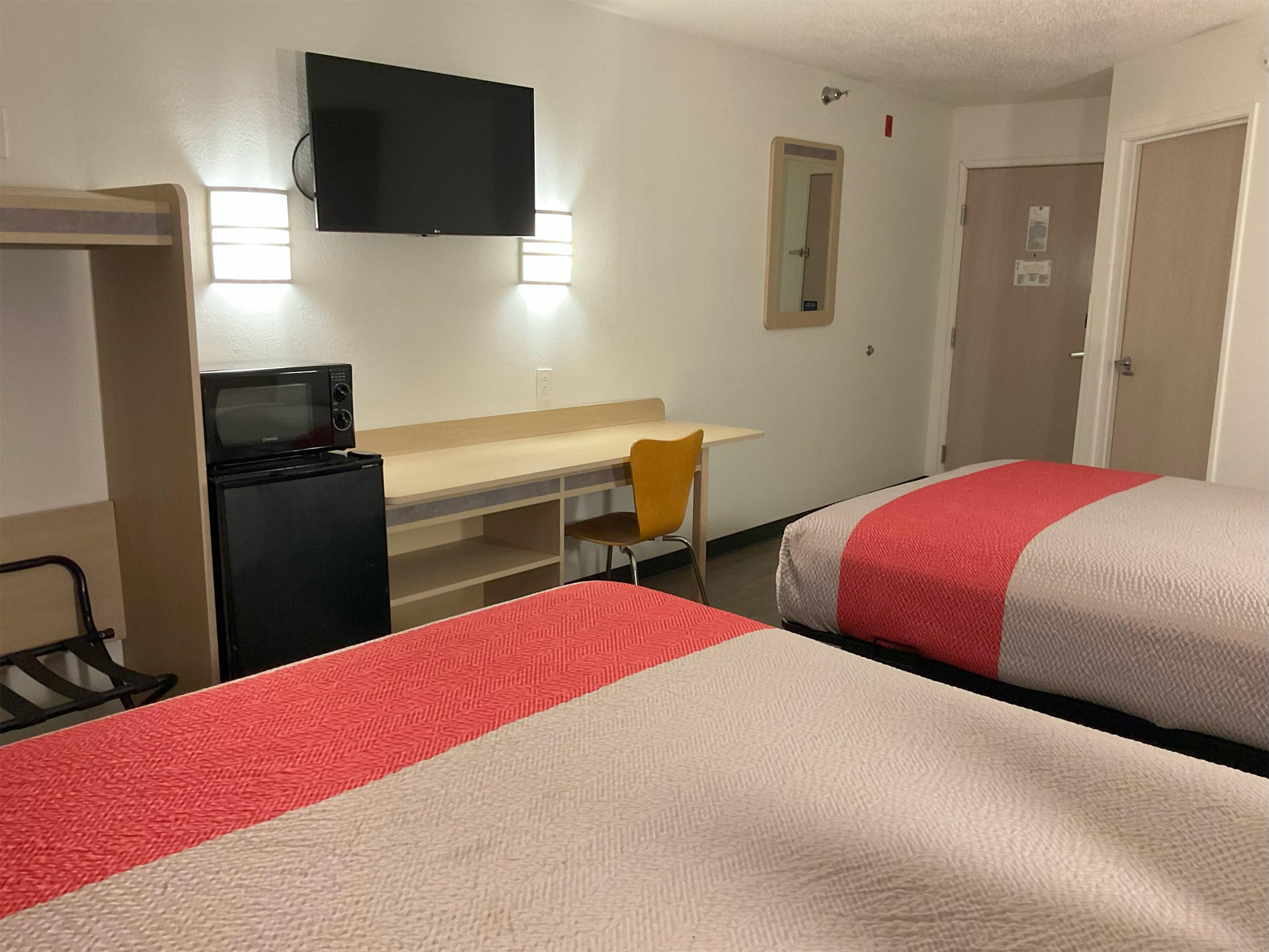 Free WiFi, bed sheets