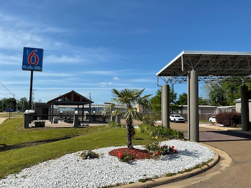 Motel 6 Jackson Airport, Pearl