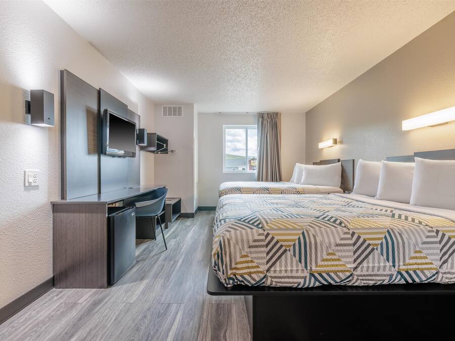 Desk, iron/ironing board, free WiFi, bed sheets