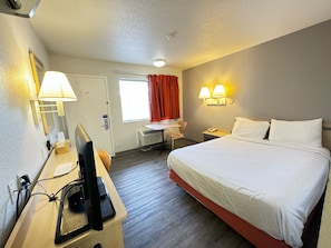 Free WiFi, bed sheets