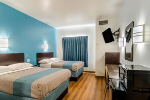 Standard Room, 2 Double Beds, Non Smoking | Room amenity - Motel 6 Wheatland, WY (Wheatland)