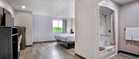 Desk, free WiFi, bed sheets