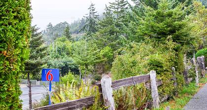 Motel 6 Gold Beach
