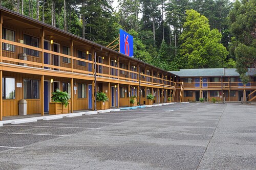 Motel 6 Gold Beach, OR