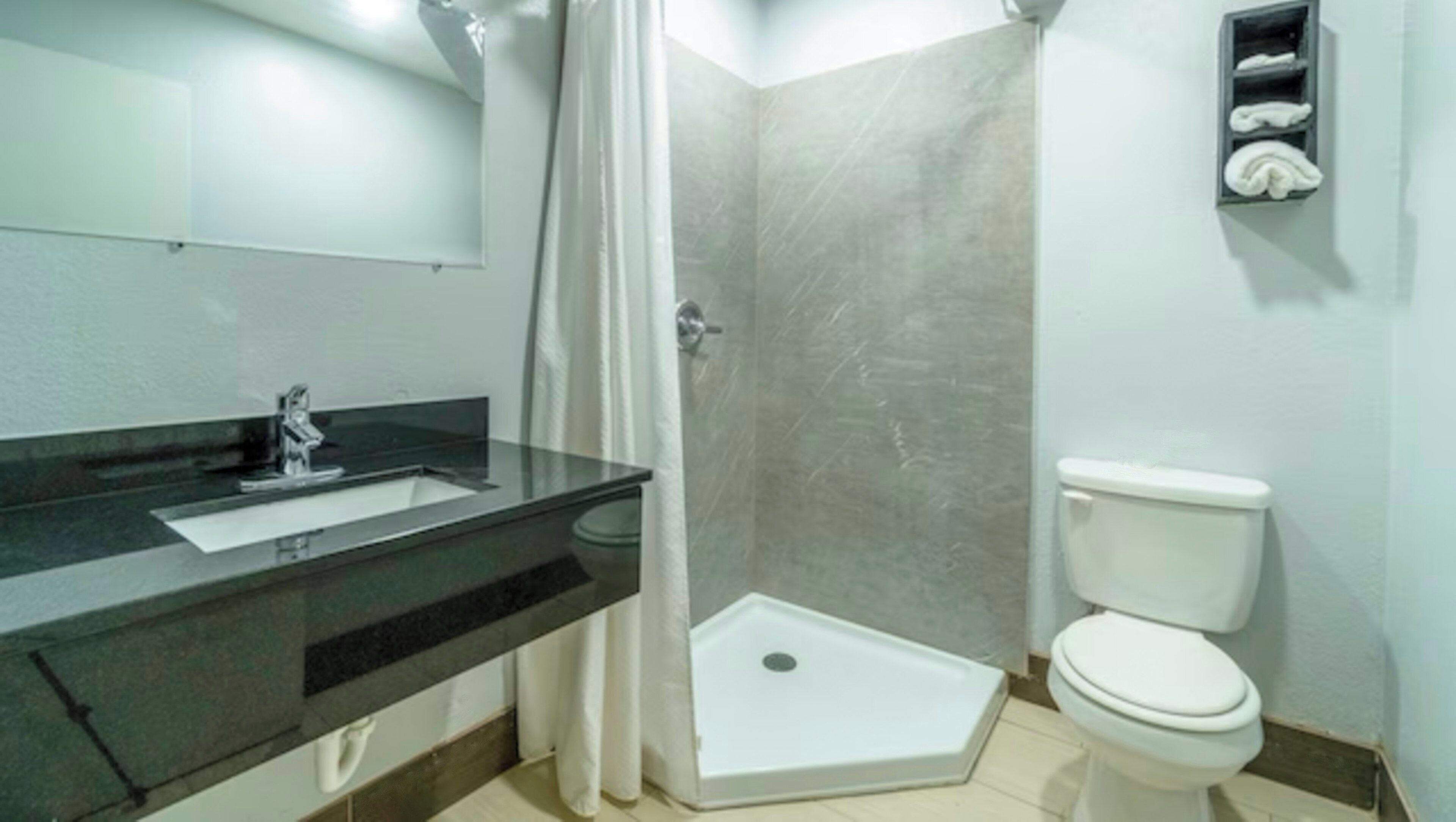 Shower, towels