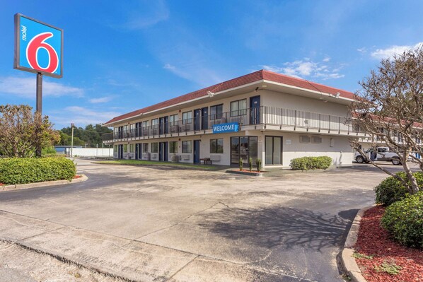 Exterior - Motel 6 Meridian, MS (Meridian)