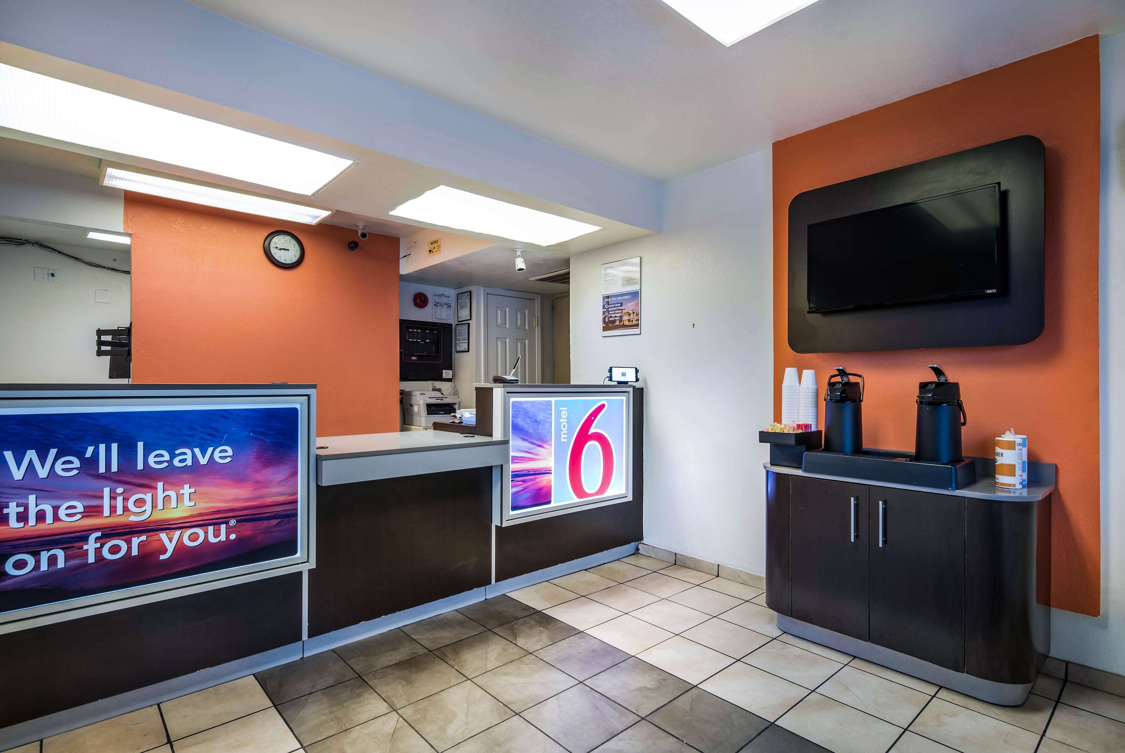 Foto - Motel 6-Bessemer, AL - Birmingham