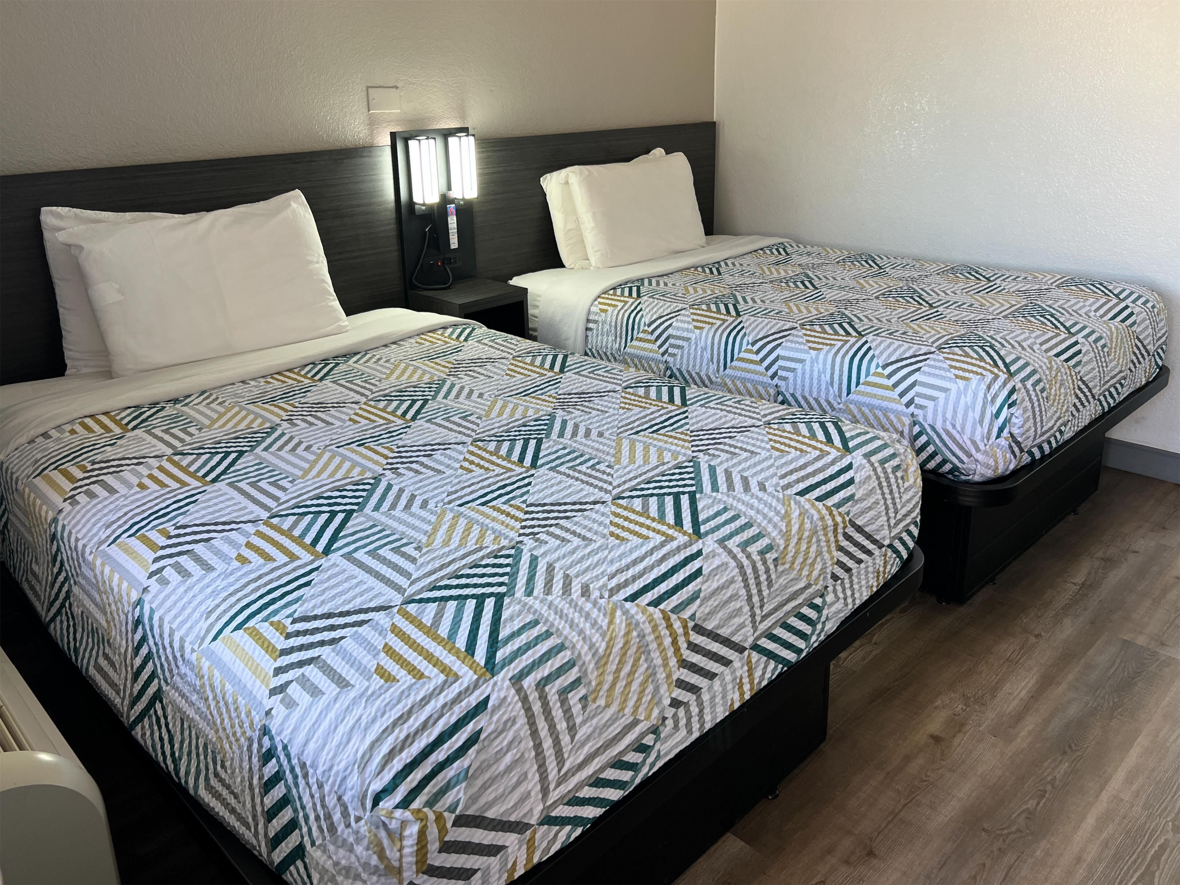 Rideaux occultants, Wi-Fi gratuit, draps fournis