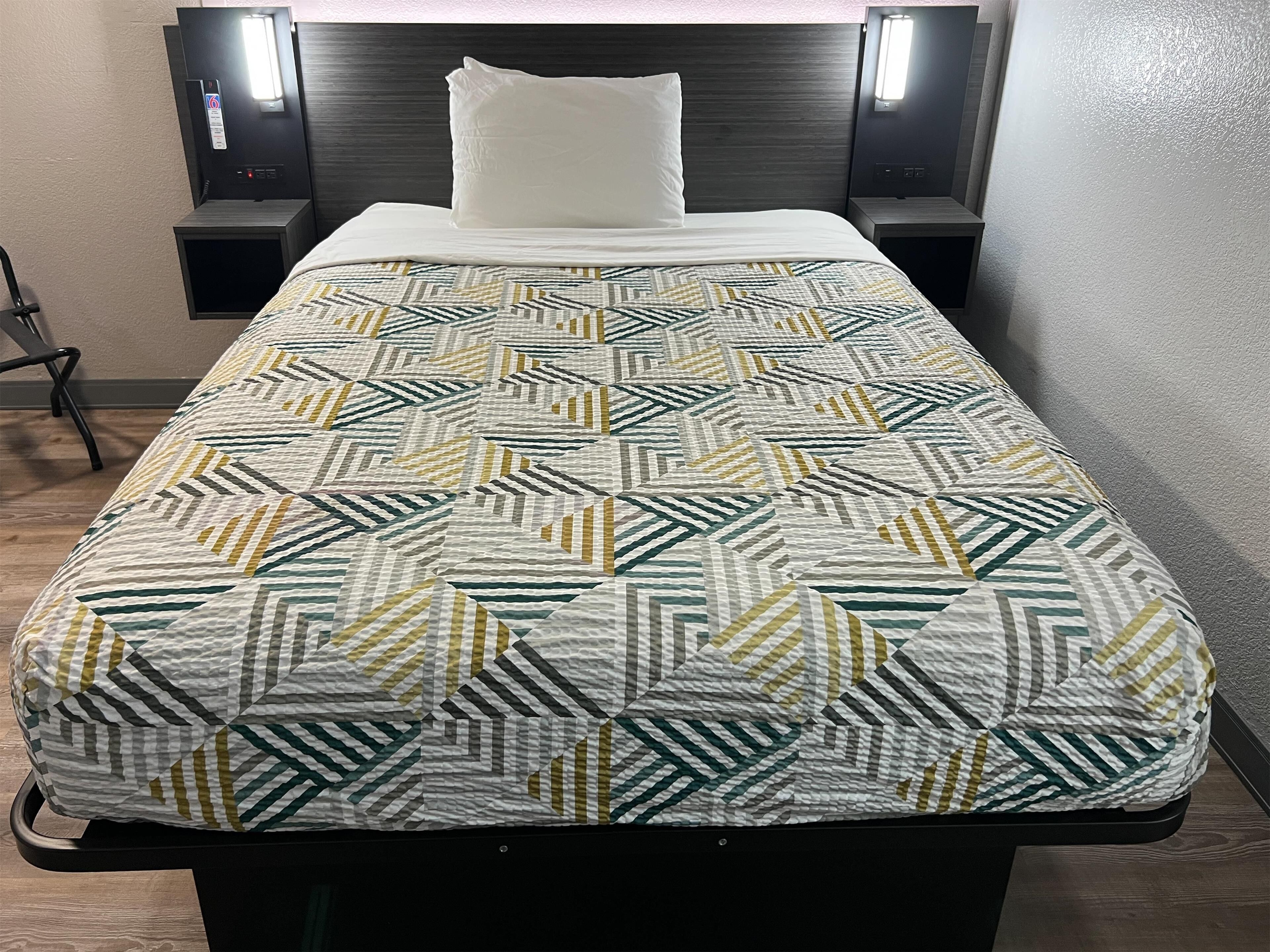 Rideaux occultants, Wi-Fi gratuit, draps fournis