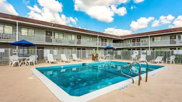 Alberca al aire libre