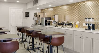 Days Inn by Wyndham Wheat Ridge/Denver West