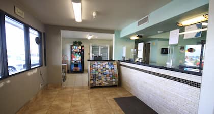 Apple Inn and Suites