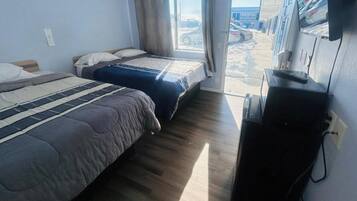 In-room safe, desk, free WiFi, bed sheets